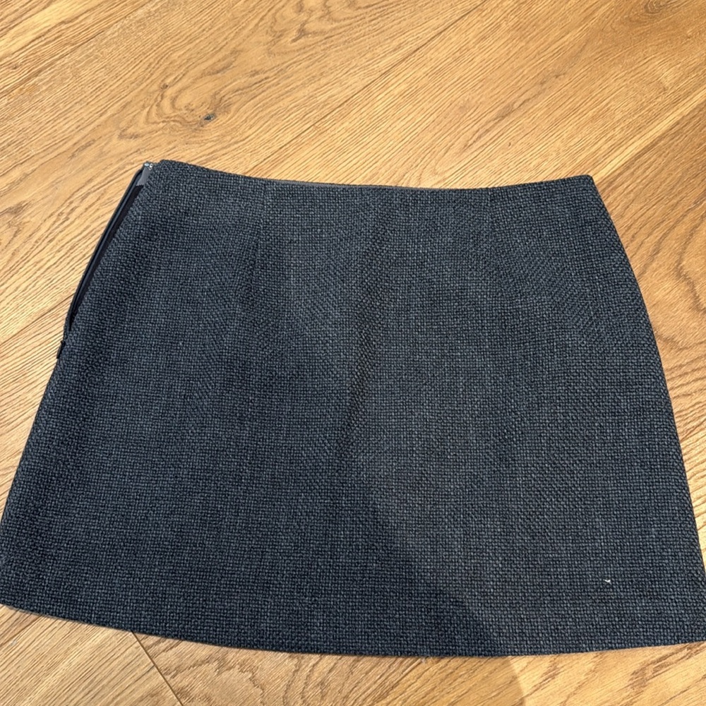 Theory mini skirt - Picture 5 of 6